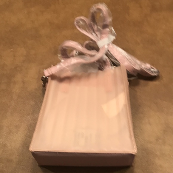 NWT Steve Madden blush crossbody. - Picture 2 of 6